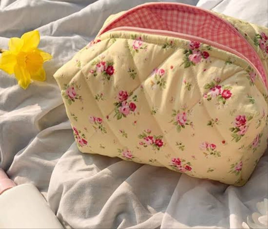 All Over Flower Printed Travel Cosmetic Travel Bag