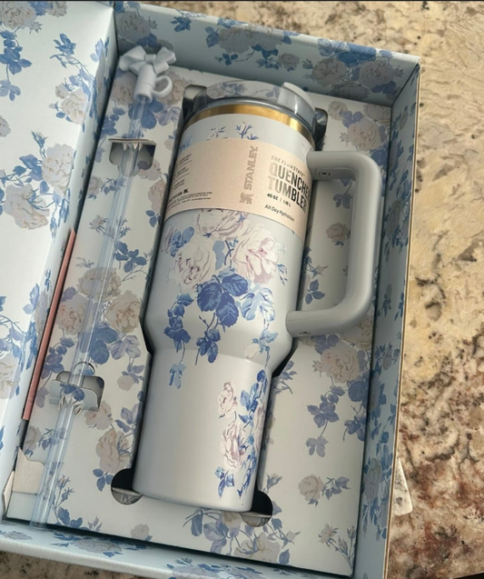 The Stanley x Love Shack Fancy Holiday Quencher - 40 oz